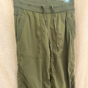 New, Lululemon Dance Studio pants with elastic bottom